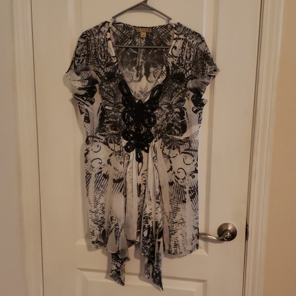 Flowy top
